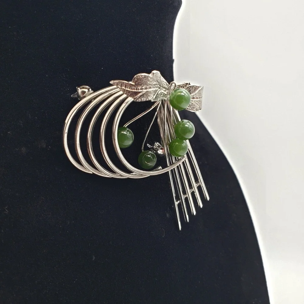 Abstract Brooch Silver Tone Green Jade Style Textured Leaf Spray MCM Pin Vintage